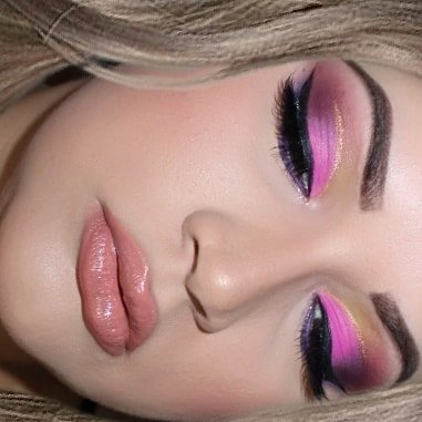 shadow pink with golden cutcrease