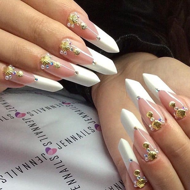 Simple French Style White Edge Short False Nails - China False Nails and  Press on Nails price | Made-in-China.com