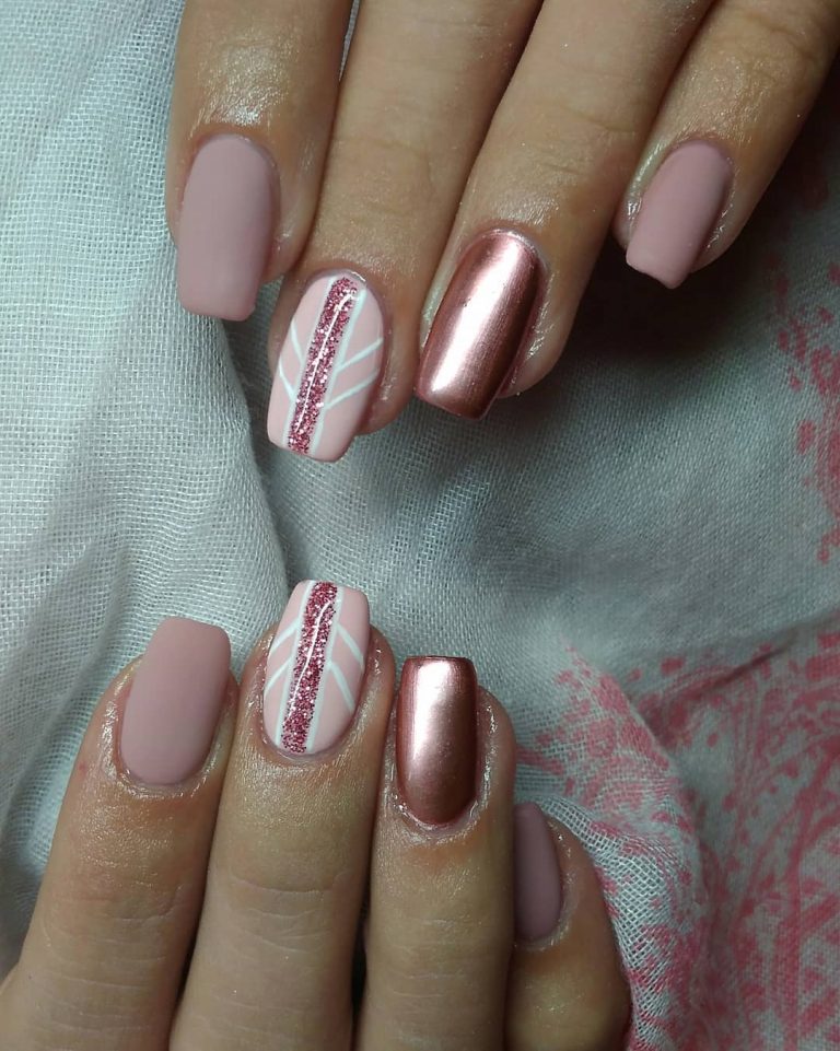 Rose Gold Nails 30 Ideas from High Shine to Roses in Literal Gold