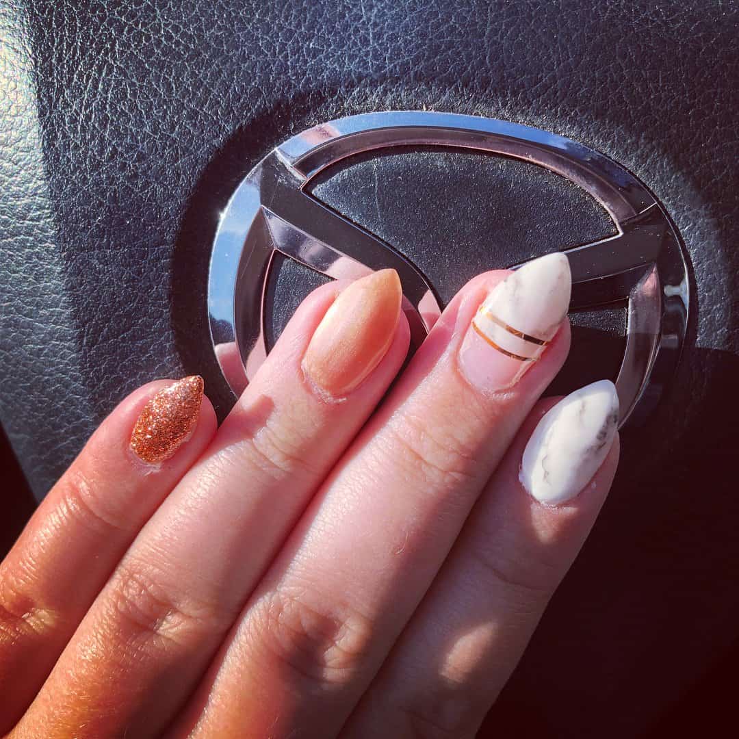 arrowhead nails marble