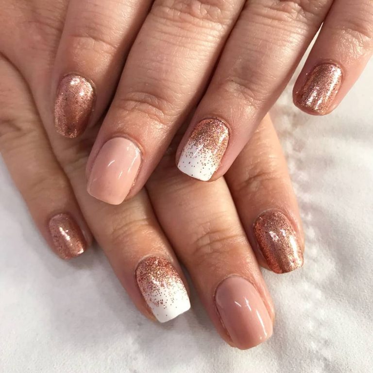 Rose Gold Nails - 30 Ideas from High Shine to Roses in Literal Gold