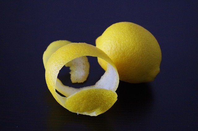 Lemon peels