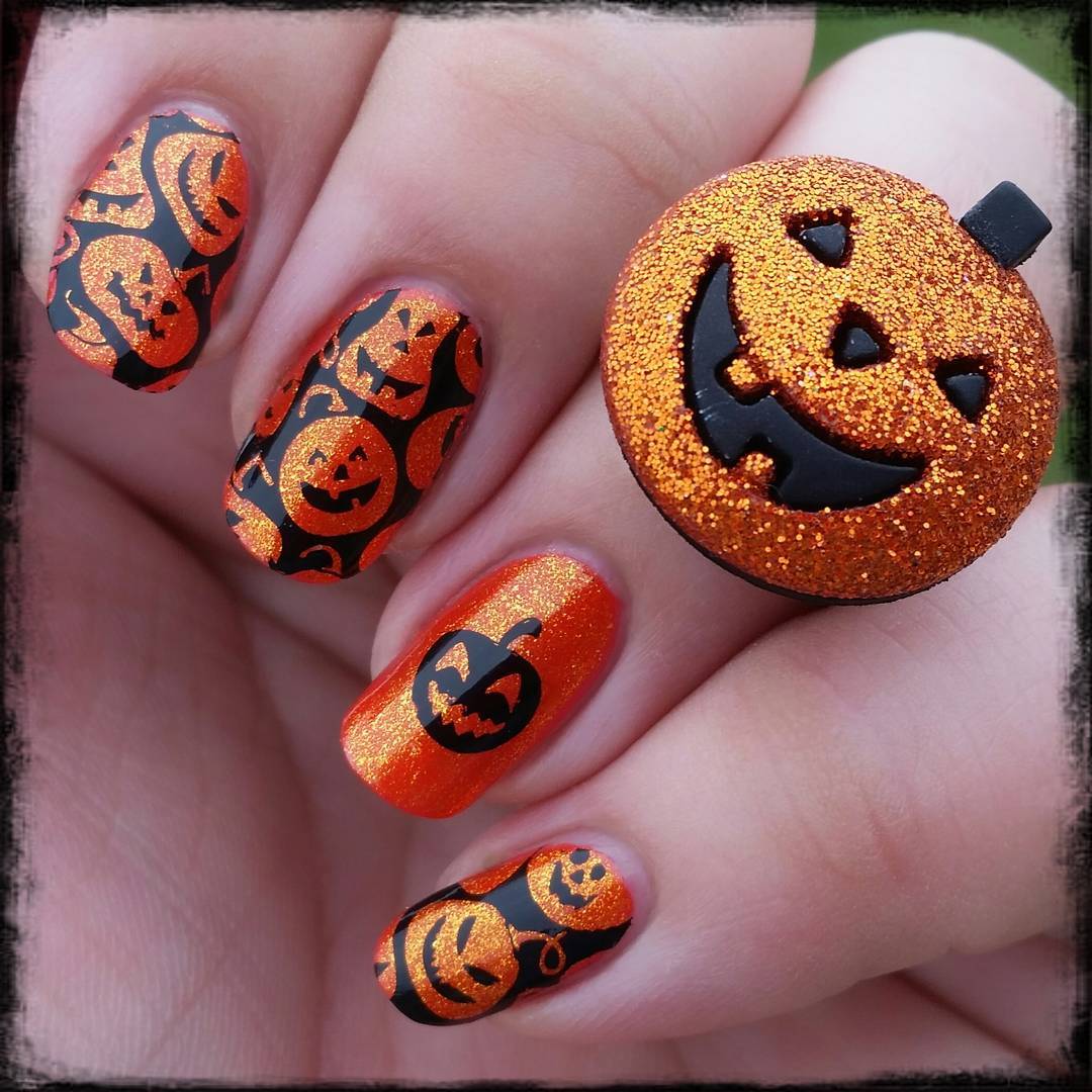 Halloween nails glitter jack o lanterns