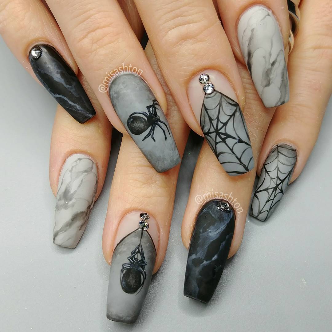 35 Creepy Halloween Nails For The Scary Holiday Wild About Beauty