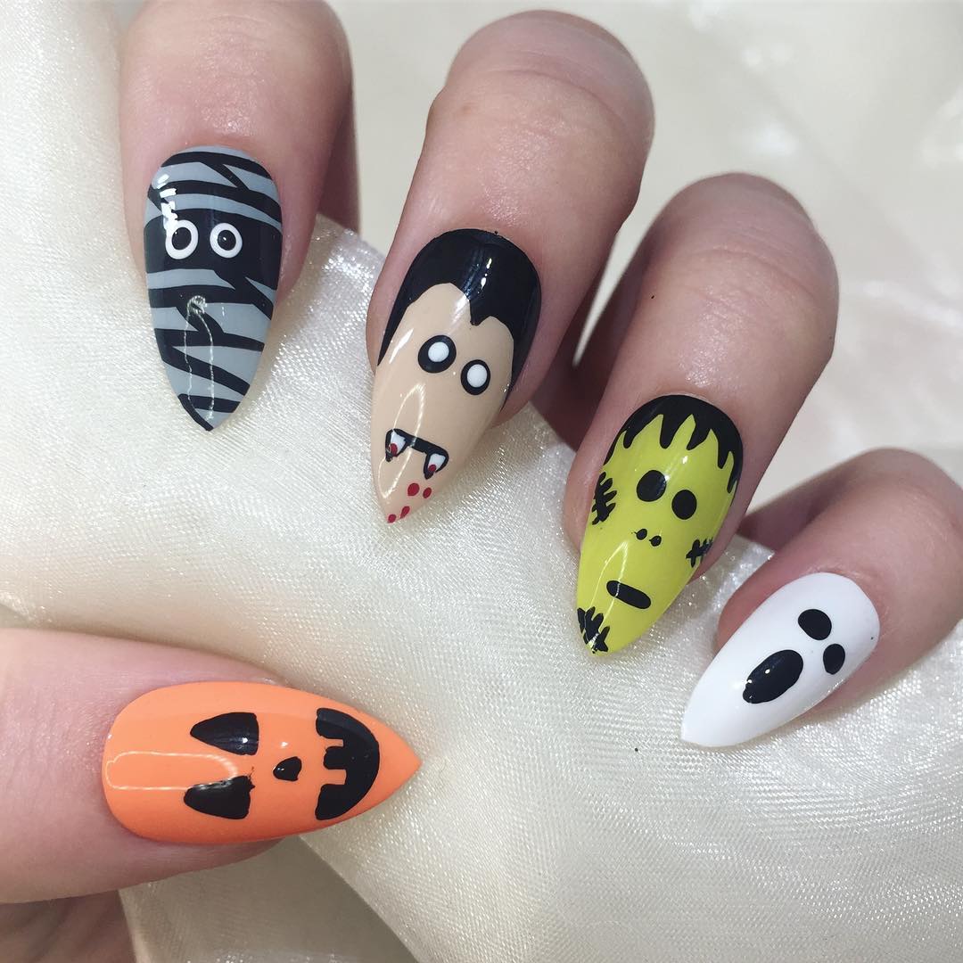 Halloween nails halloween icons BY5ZKIBF6rm
