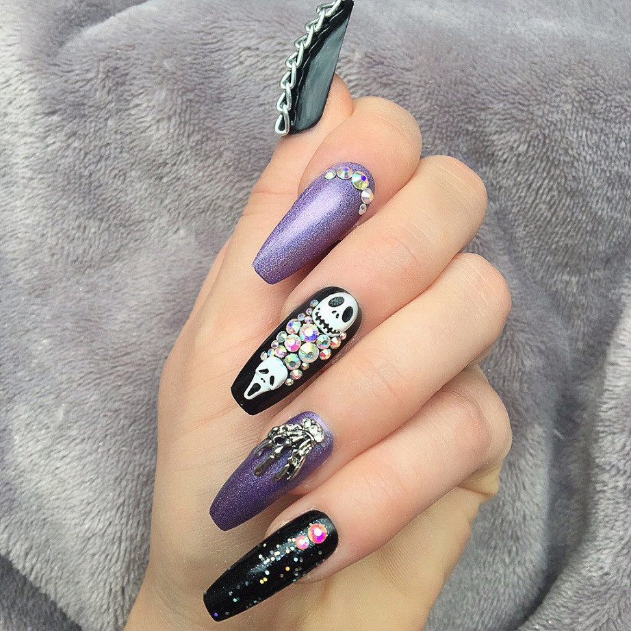 Halloween nails purple and black goulish nails with rhinestones BYoiusDg6Ey