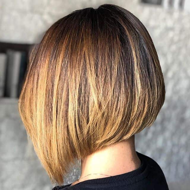 Brown Bob With Champagne Blonde Highlights