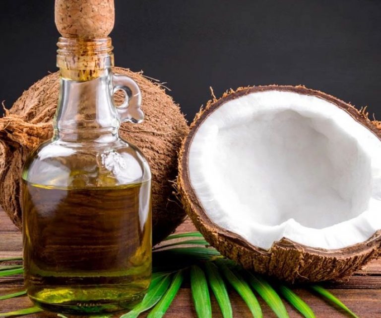 Coconut Oil for Tanning: Is it Good or Bad? How to Use it?