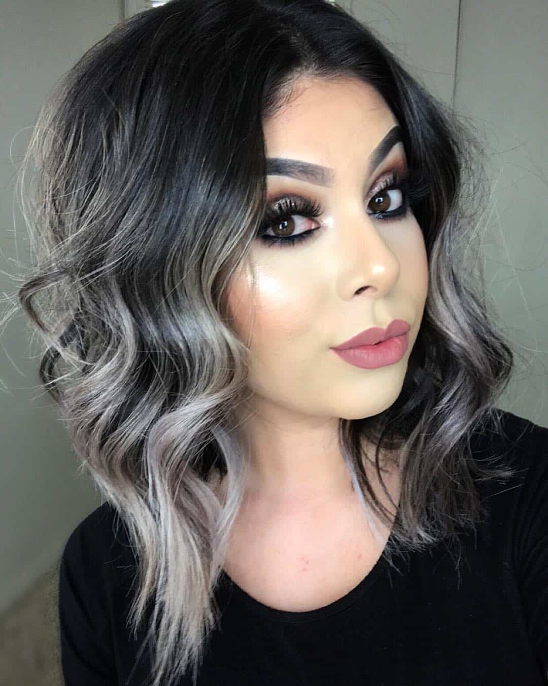 Ashy ombre with black roots