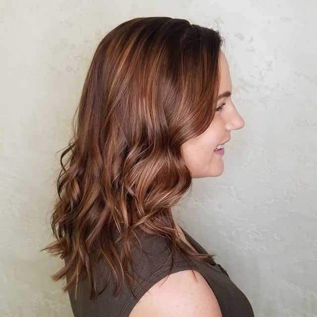 Wavy Two Toned Shoulder Length Brown Style