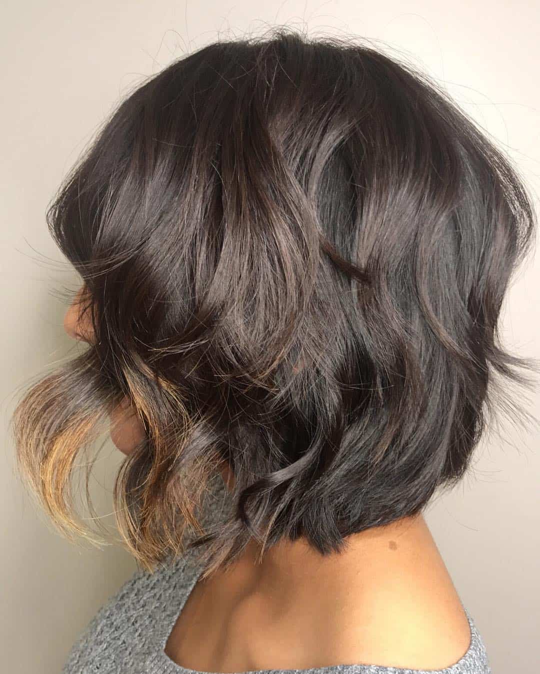 Layered Bob With Highlighted Long Bangs