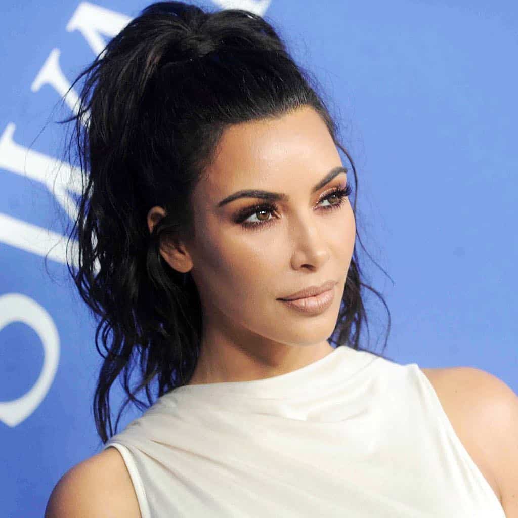 29 Gorgeous Kim Kardashian Hairstyles Over The Years