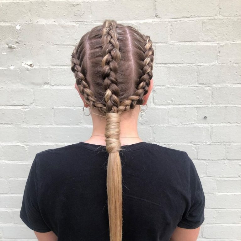 27 Workout Hairstyles To Look Stylish While Working Out
