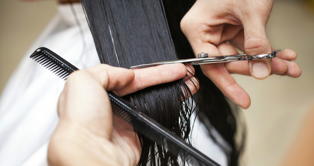 girl cut hair